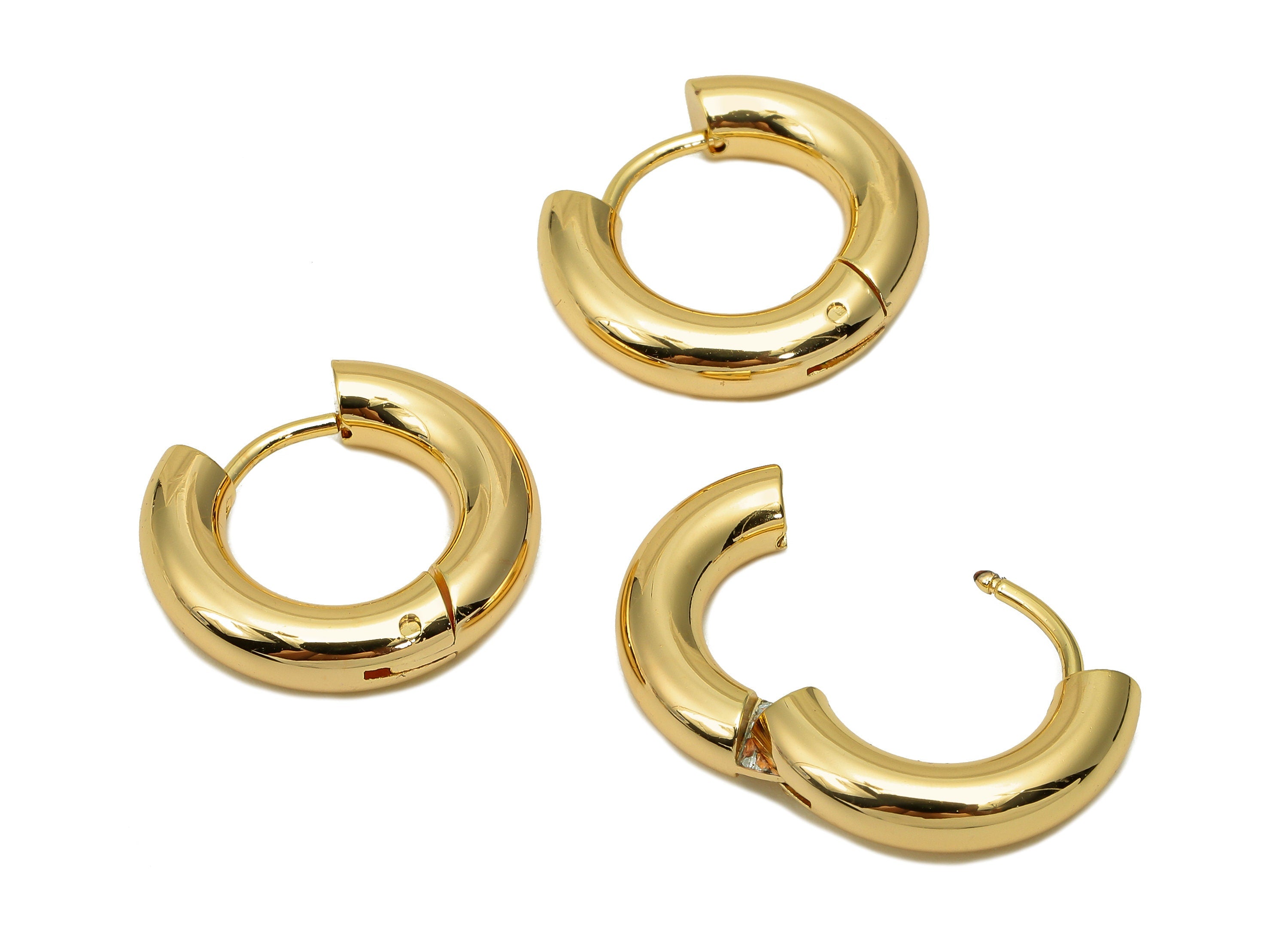 Brass Circle Earrings Clasps - Gold Thick Round Hoop Earrings - Huggie Hoop Clasp - 18K Real Gold Plated Brass  - 19x16.8x4mm - RGP5587 - DOMEDBAZAAR