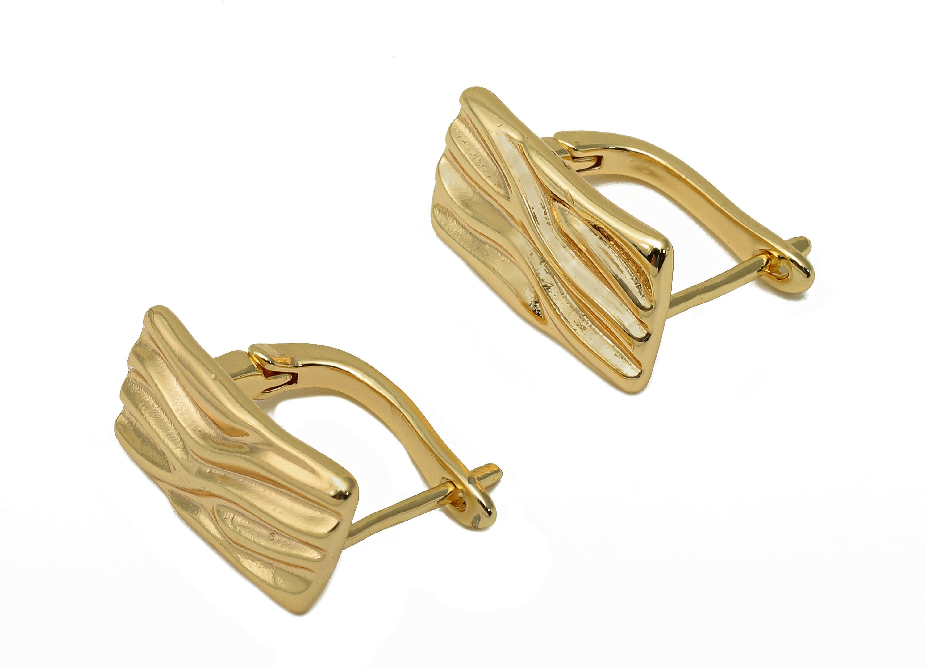 Brass Textured Rectangle Earring Clasp - Gold Wave Leverback Earring - Wavy Clasp Earring - 18K Real Gold Plating - 16.6x13.3x1.8mm -RGP5675 - DOMEDBAZAAR
