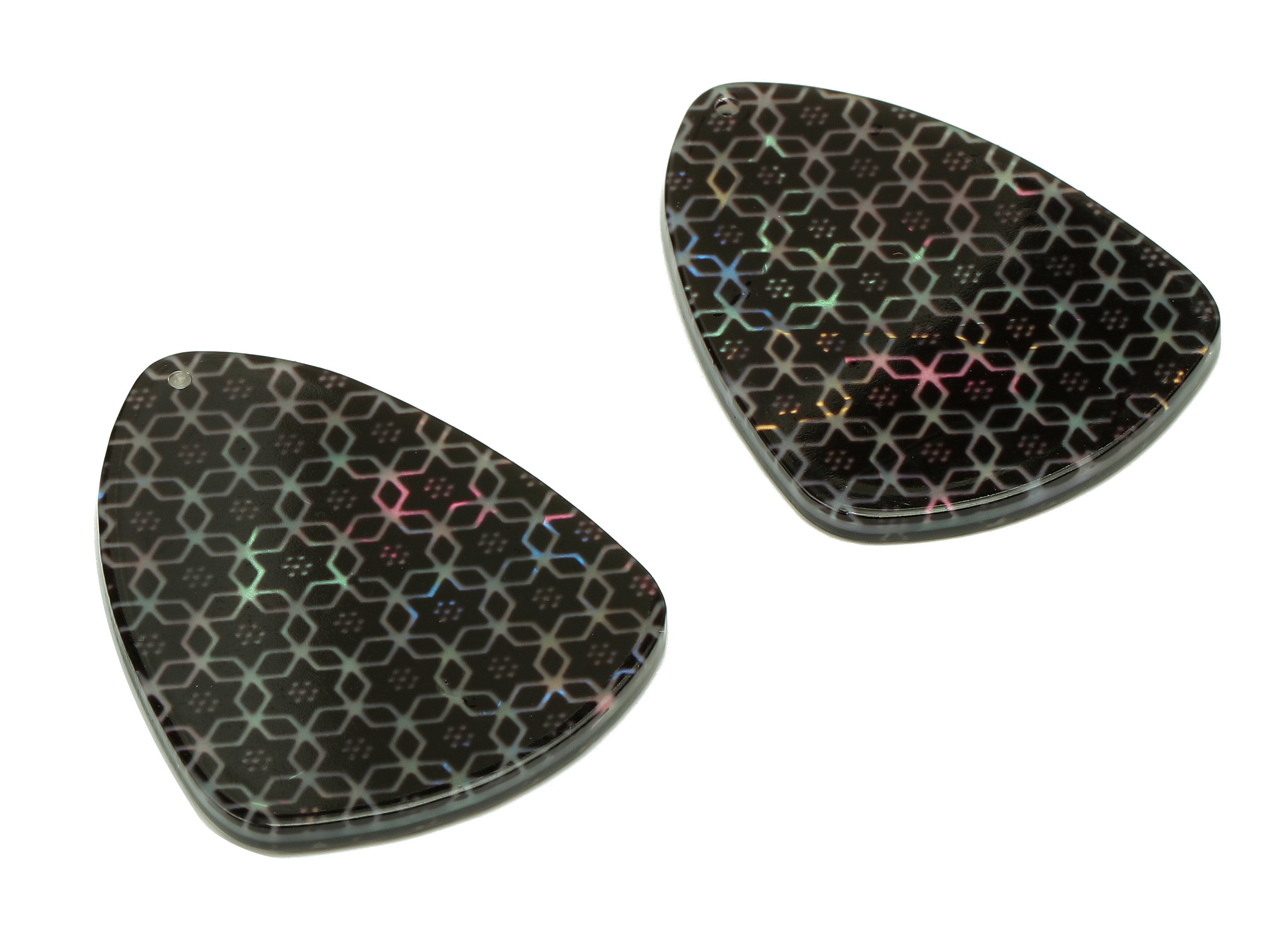 PVC Shield Earring Charm - Black Geometry Print Shield Pendant With Hole - Earring Findings - Color Code: A879 - 39.9x31.1x3mm - AC2550-A879 - DOMEDBAZAAR