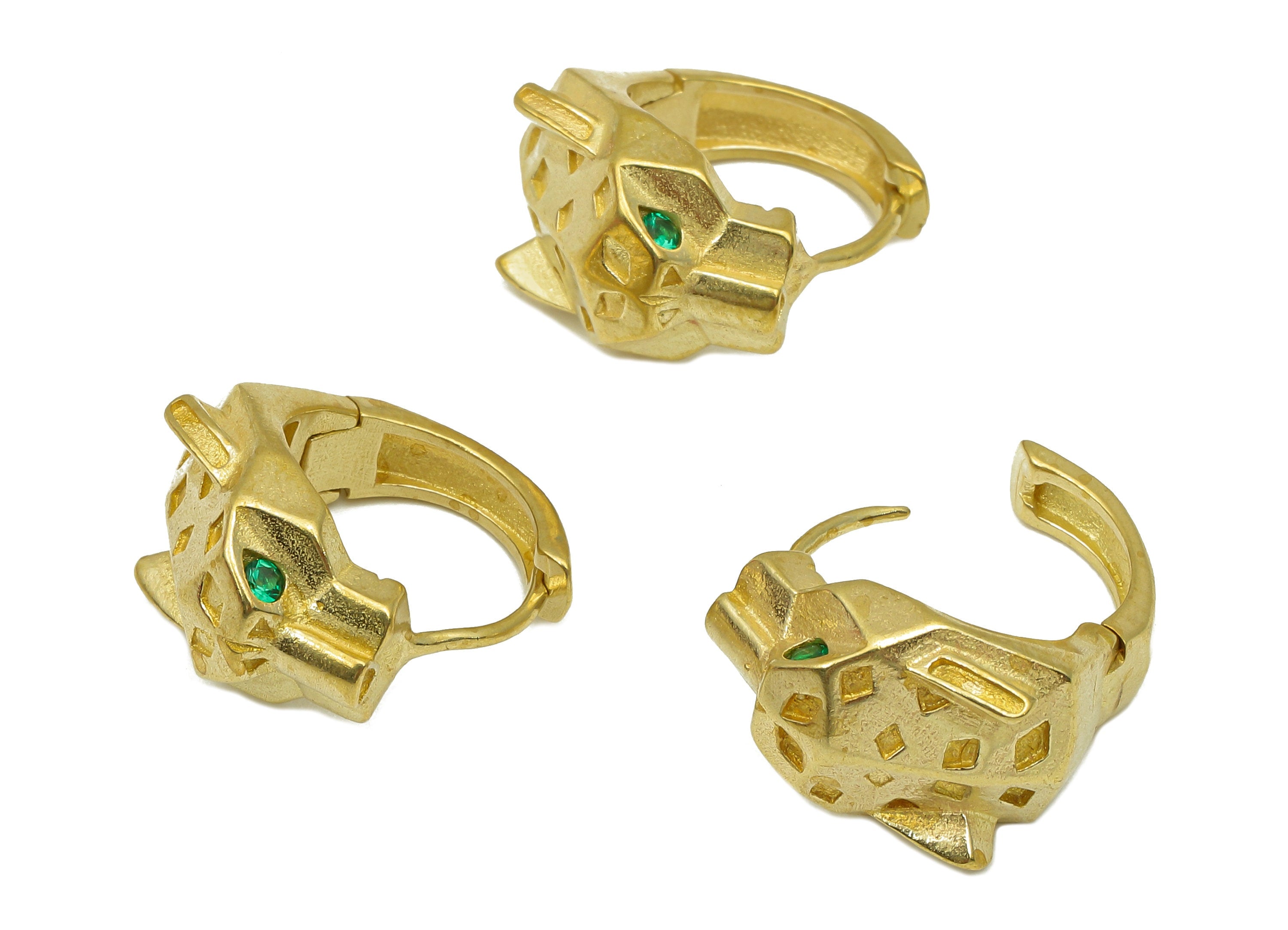 Brass Round Leopard Head Earring Clasp - Raw Brass Hoop Clasp With Green Zircon - Circle Wide Huggie Hoop Earrings - 17.8x17.5x2.4mm -PP8169 - DOMEDBAZAAR