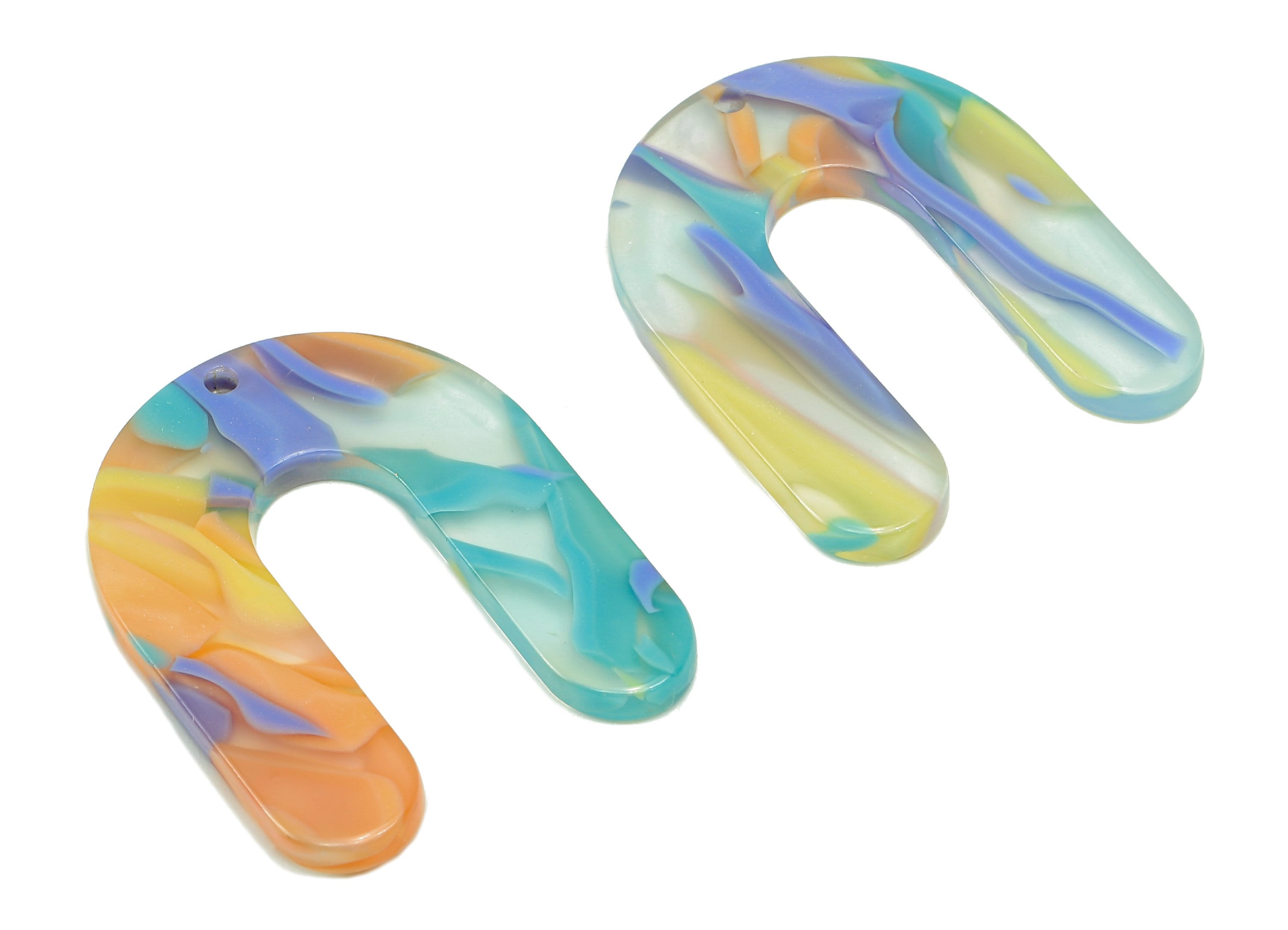 Acetate U Earring Charms - Acetate Rainbow U Earring - U Horsehoe Pendant With Hole - Color Code: A848 - 30.1x24.7x2.6mm - AC2377-A848 - DOMEDBAZAAR
