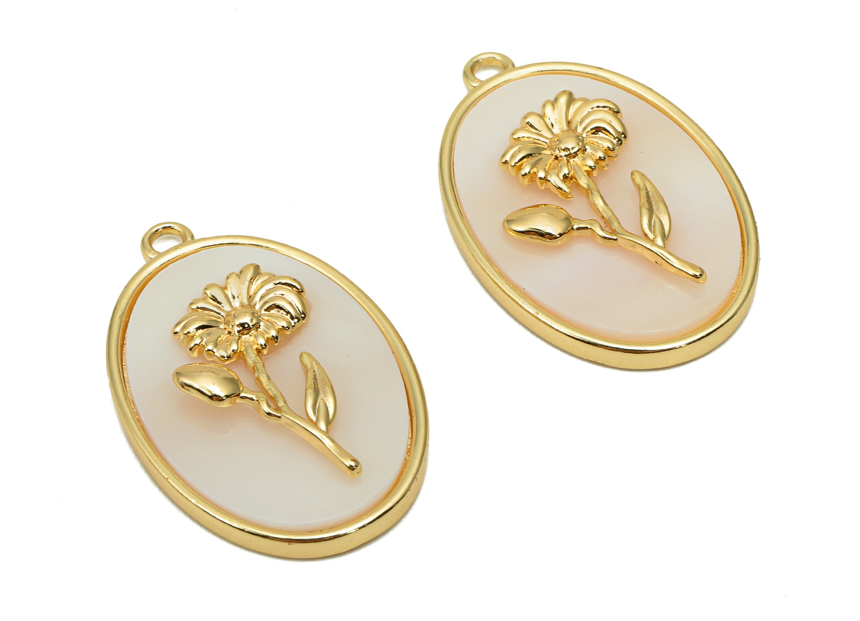Brass Flower Shell Oval Earring - Pearl Drop Aster Pendant - Necklace Charm With Loop - 18K Real Gold Plating - 27.1x17.8x4.3mm - RGP5647D - DOMEDBAZAAR