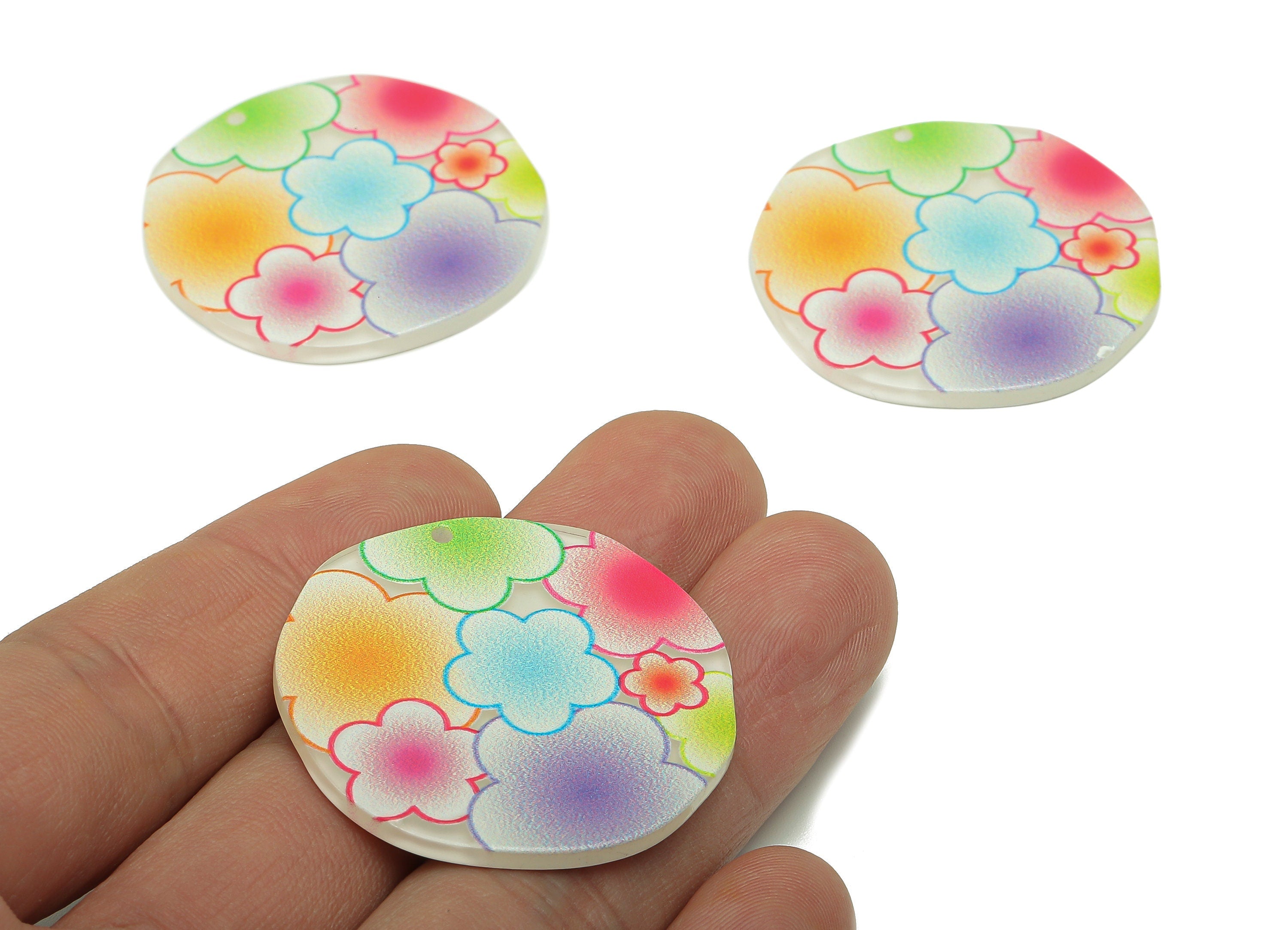 Acrylic Flower Round Earring Charm - Colorful Circle Earring - Rainbow Pendant With Hole - Charm For Necklace - 36.9x36.5x2.4mm - AC2577A - DOMEDBAZAAR