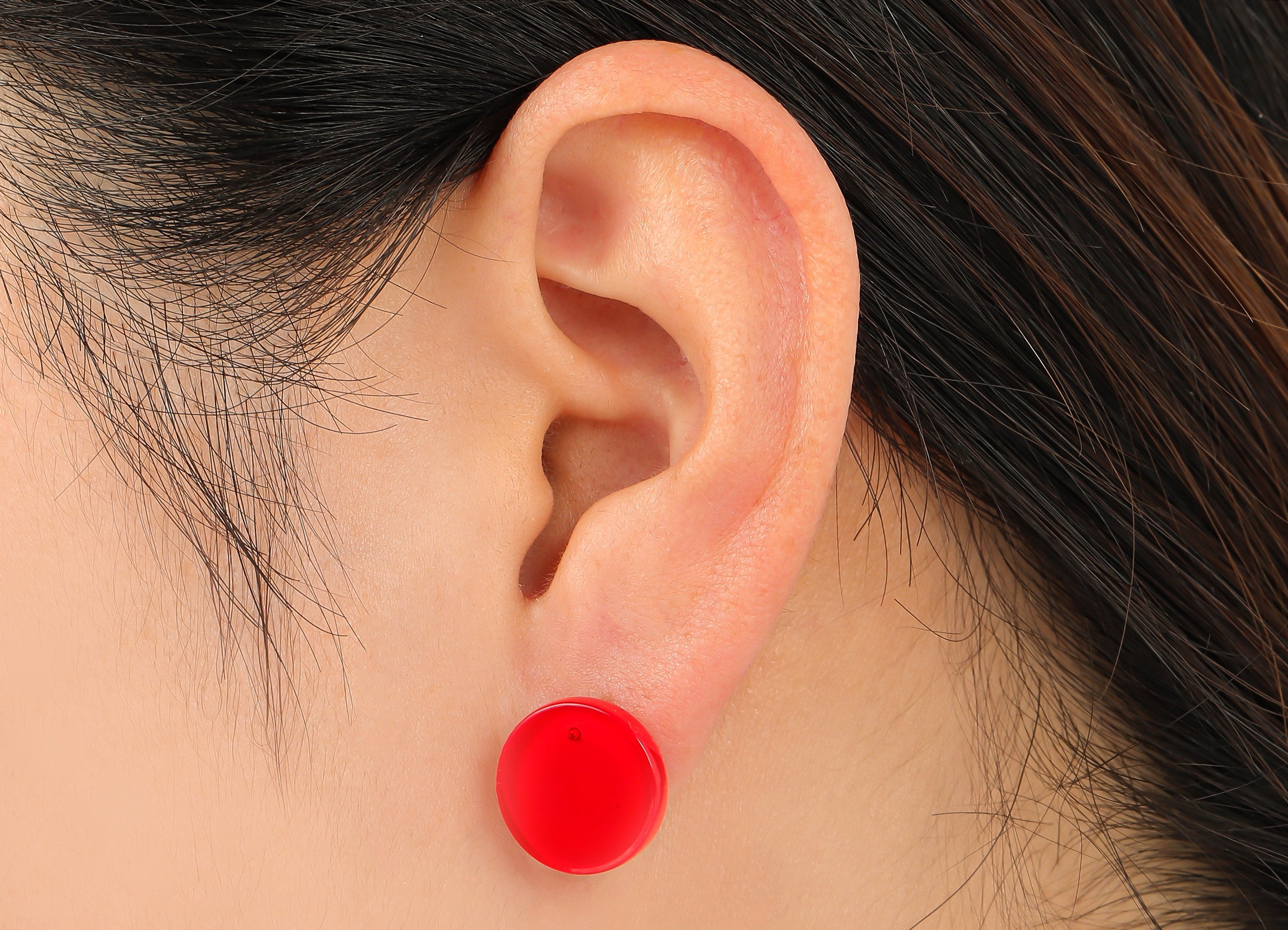 Acrylic Round Stud Earring - Red Circle Earrings Post - 316 Stainless Steel Stud - Color Code: A835 - 14.23x14.22x2.16mm - AC2554-A835 - DOMEDBAZAAR