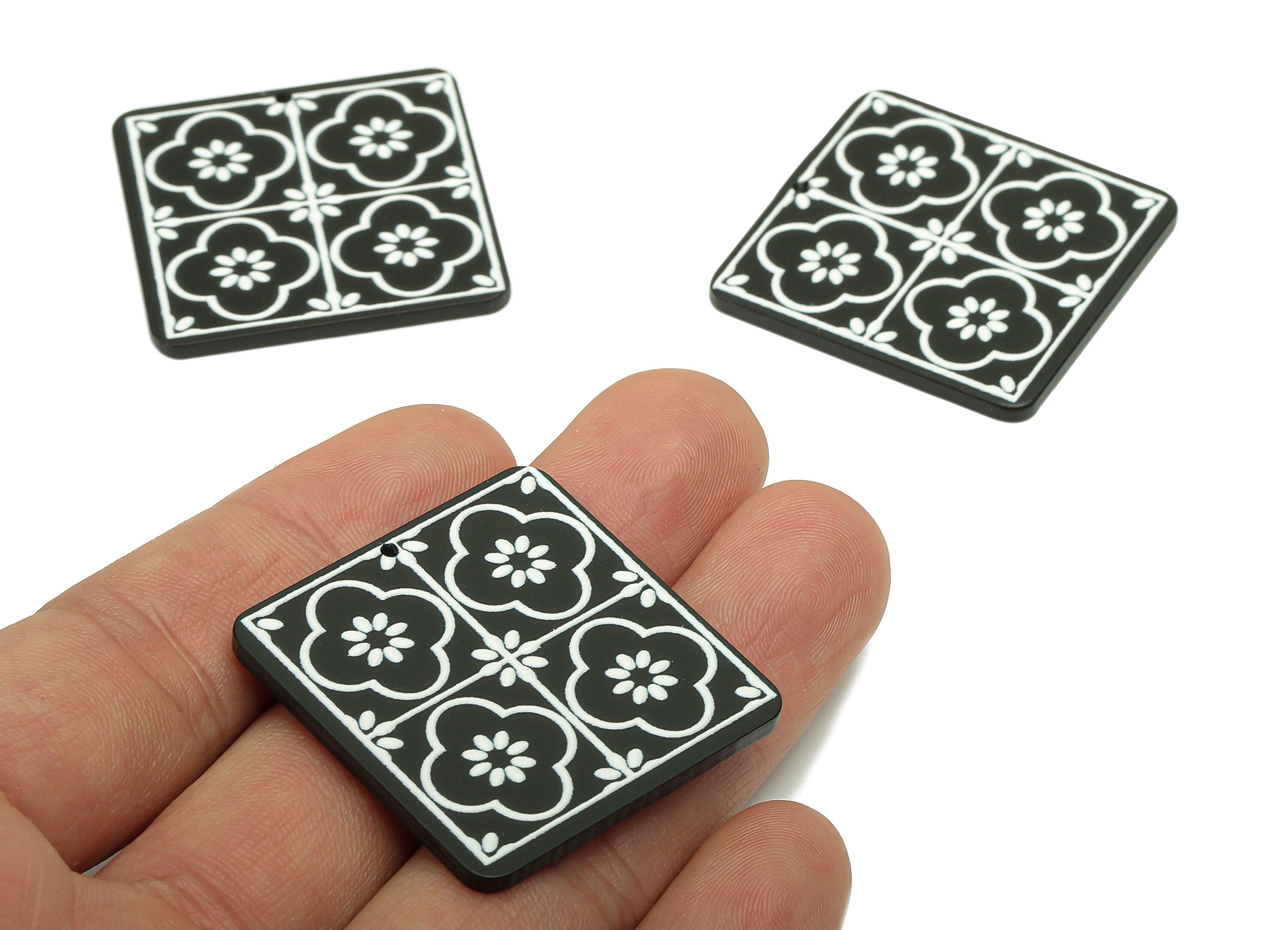 Acrylic Flower Square Earring Charm - White Flower Black Square Earring - Pendant With Hole - Charm For Necklace - 34.6x34.6x2.4mm - AC2576B - DOMEDBAZAAR