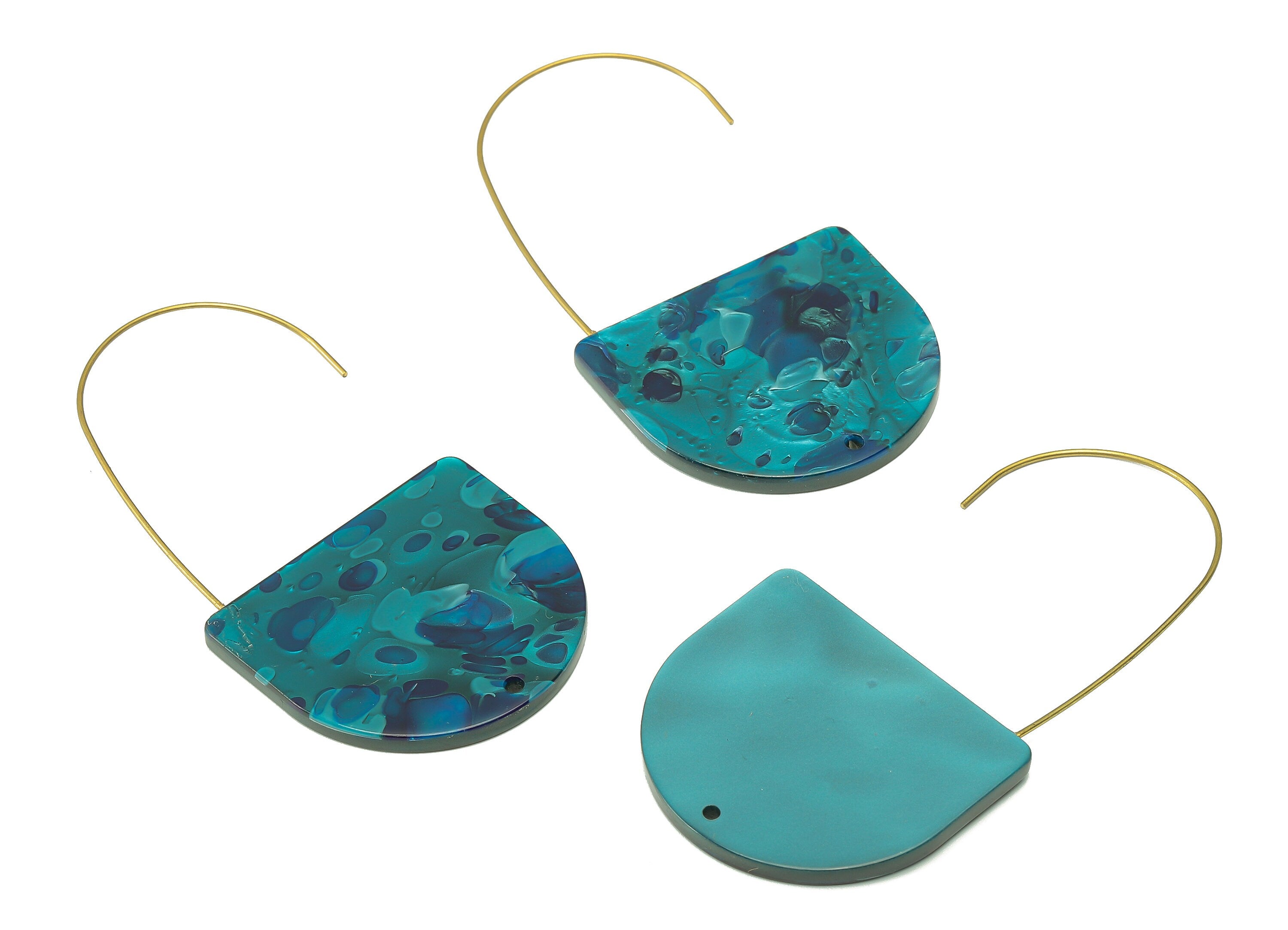 Acrylic Domed Ear Wire Hook - Dark Blue D Earring With Hole - Brass Earring Wire Connector - Color Code: A631 - 47.7x34x2.7mm - AC2581-A631 - DOMEDBAZAAR