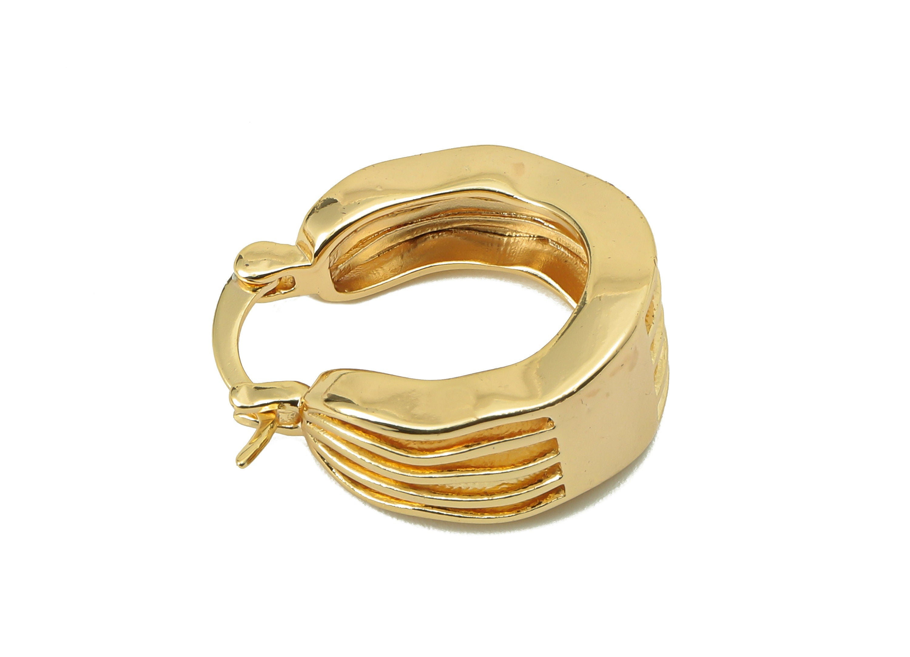 Brass Wavy Hole Earring Charm - Brass Thick Sun Earring Clasp - Gold Hollow Hoop Earrings-18K Real Gold Plating-22.36x 20.08x3.64mm-RGP5873 - DOMEDBAZAAR