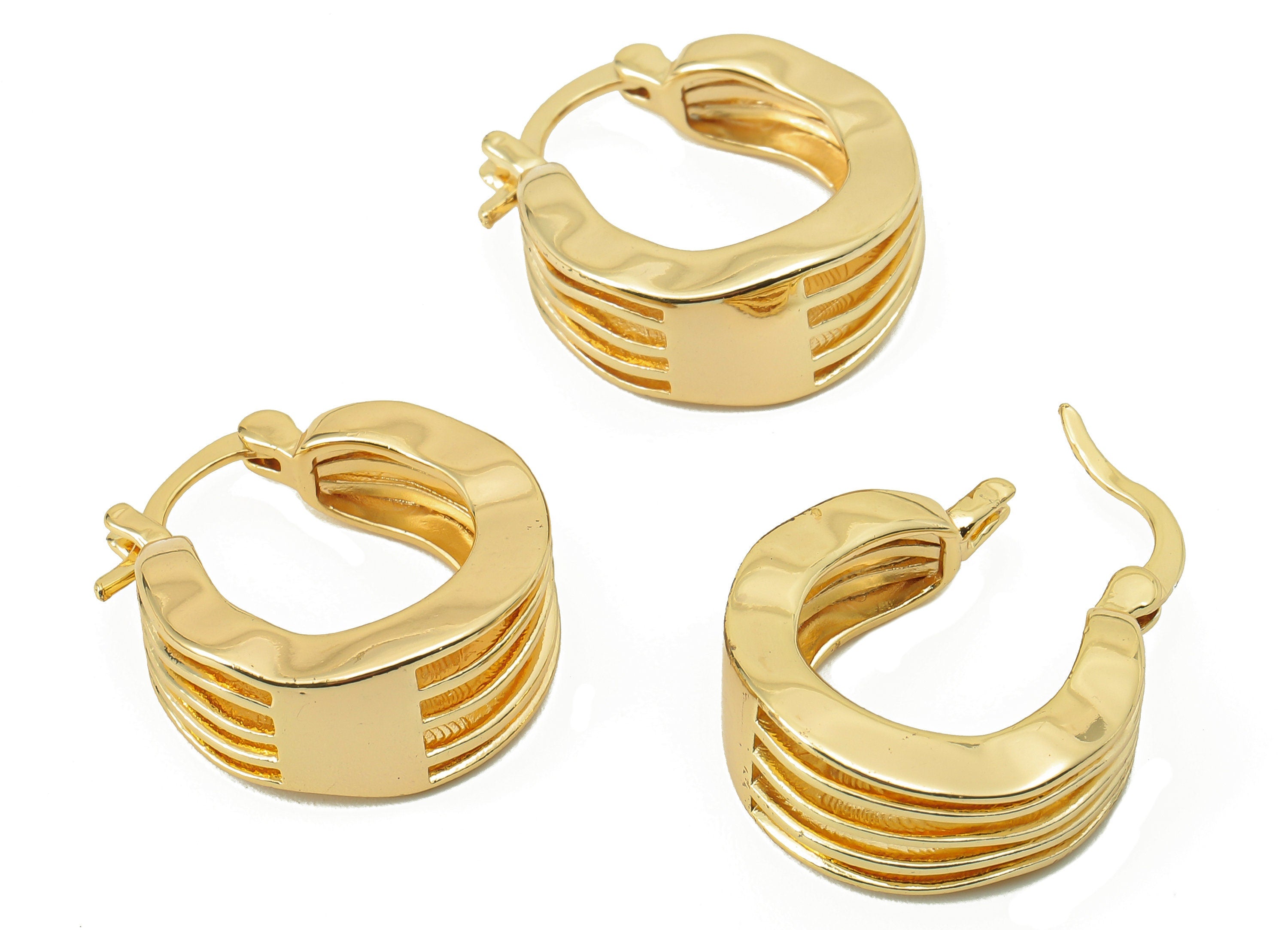 Brass Wavy Hole Earring Charm - Brass Thick Sun Earring Clasp - Gold Hollow Hoop Earrings-18K Real Gold Plating-22.36x 20.08x3.64mm-RGP5873 - DOMEDBAZAAR