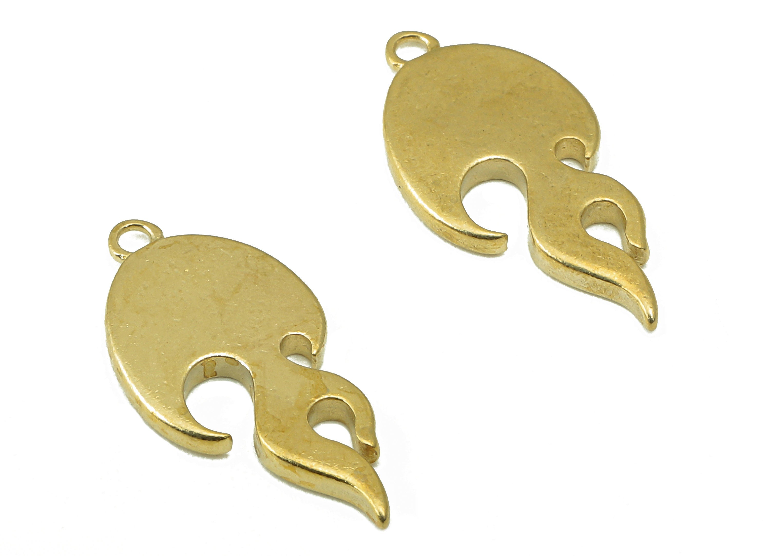 Raw Brass Textured Flame pendant-Textured Necklace Connector-Earring Pendant DIY Jewelry Making Supplies - 20.91 x 9.93 x 1.56mm - PP8384 - DOMEDBAZAAR