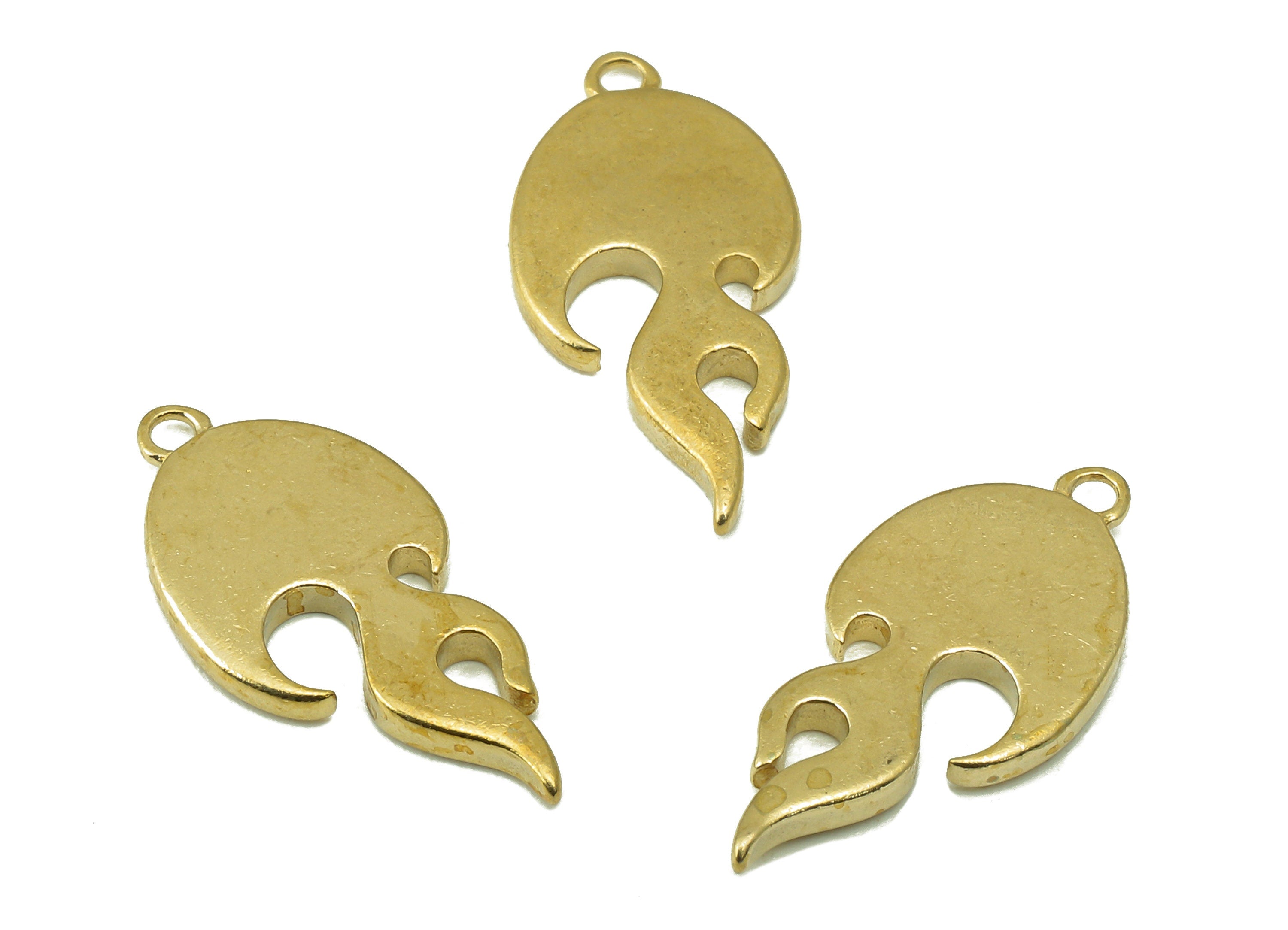 Raw Brass Textured Flame pendant-Textured Necklace Connector-Earring Pendant DIY Jewelry Making Supplies - 20.91 x 9.93 x 1.56mm - PP8384 - DOMEDBAZAAR