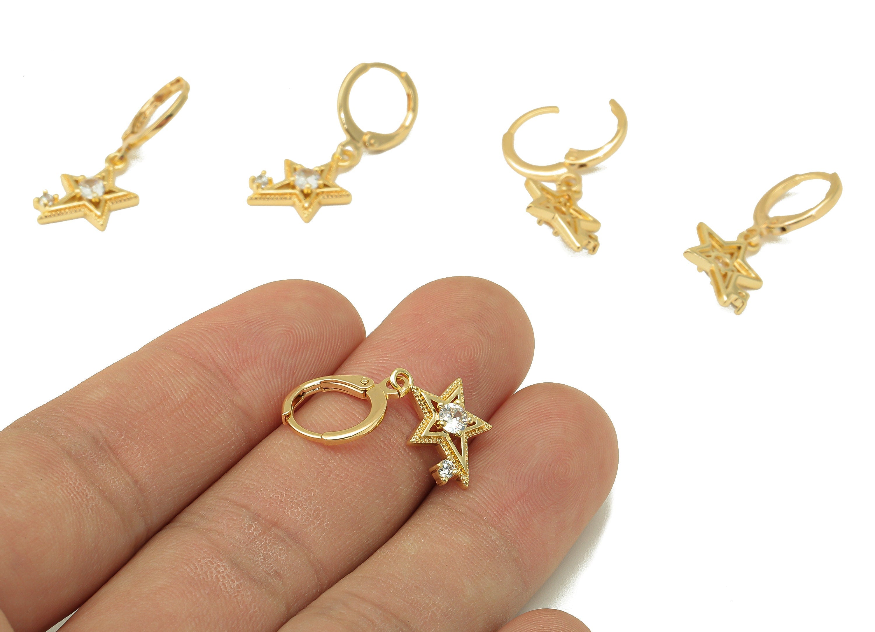 Brass Clasp Star Earring - Solitaire Huggie Hoop-Cubic Zirconia Clasp Earring-Huggie Hoop-18K Real Gold Plating-27.7x11.4x 3.2mm-RGP6003 - DOMEDBAZAAR
