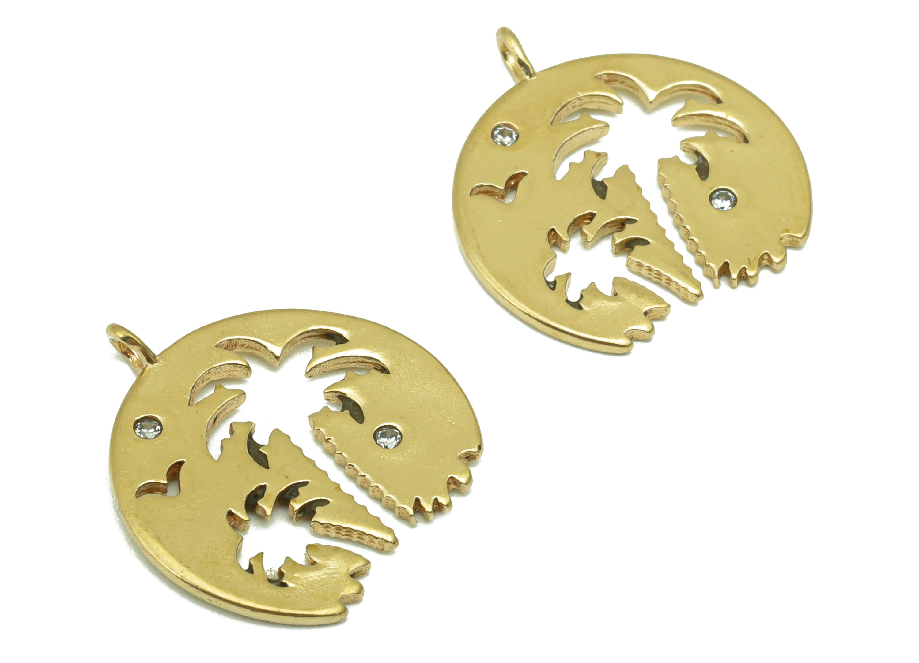 Brass Round Earring-Raw Brass Round Pendant -Palm Tree Island Charm- Botanical Charm -Jewelry Supplies -19x 18x 1.33mm-PP8503 - DOMEDBAZAAR