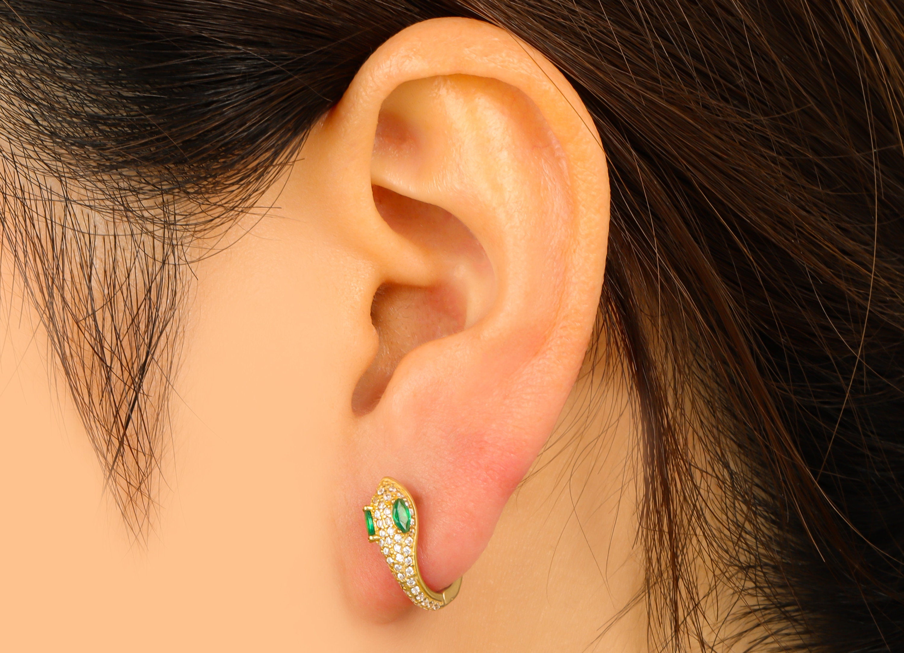 Brass Snake Pattern Clasp - Raw Brass Green CZ Eye Snake Earring Clasp - Cubic Zircon Huggie  Hoop -Jewelry Supplies - 15x16x2.44mm - PP8414 - DOMEDBAZAAR