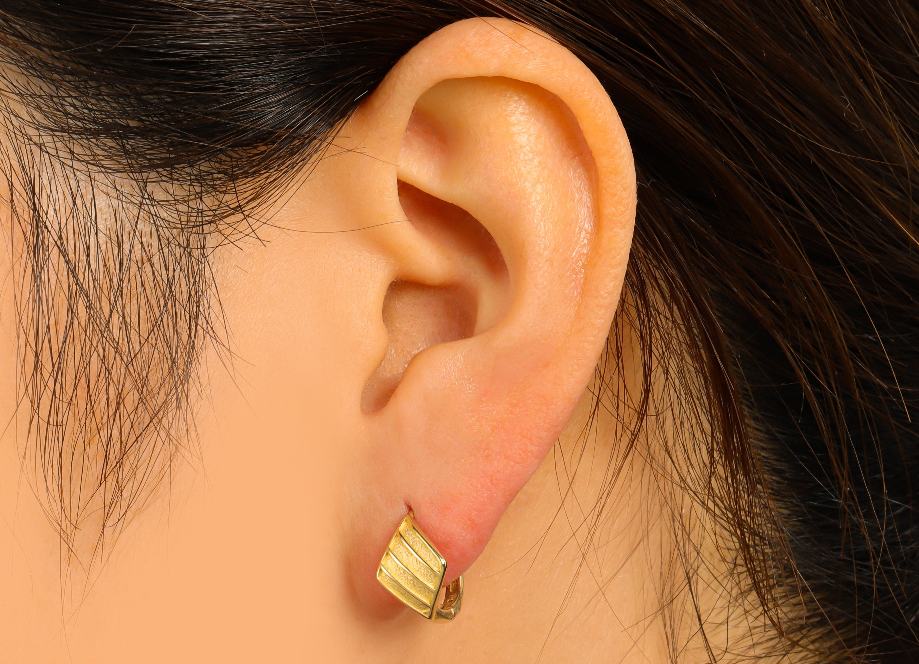 Brass Diamond Clasp - Raw Brass Hoop Clasp -Brass Huggie Hoop Clasp - Brass Textured Ring Clasp - 14.59x13.3x1.61mm - PP8553 - DOMEDBAZAAR