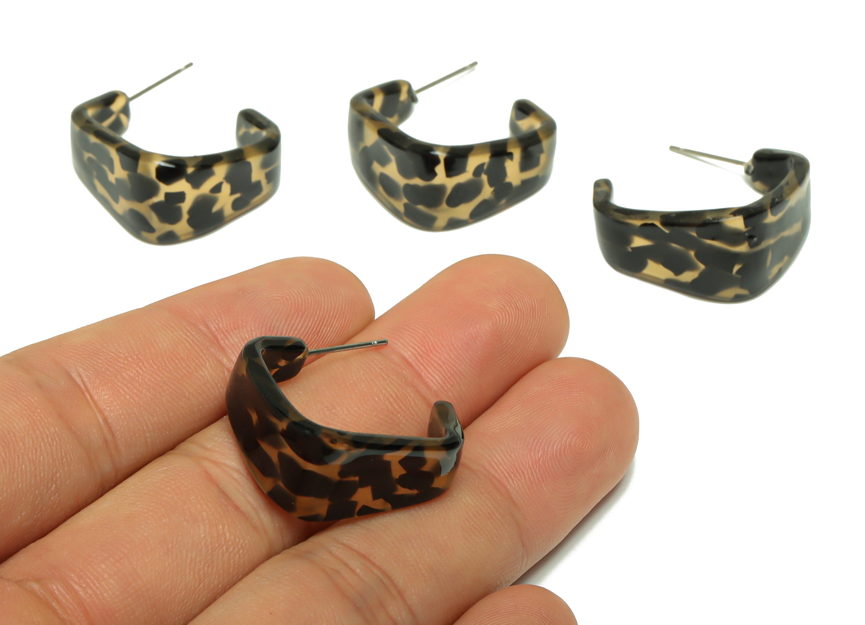 Acetate Hoop Earrings Stud - Acetate Leopard Open Hoop Earring - Acetate Square Earring Post - Color Code:980- 26x21.18x2.8mm - AC2617-A980 - DOMEDBAZAAR