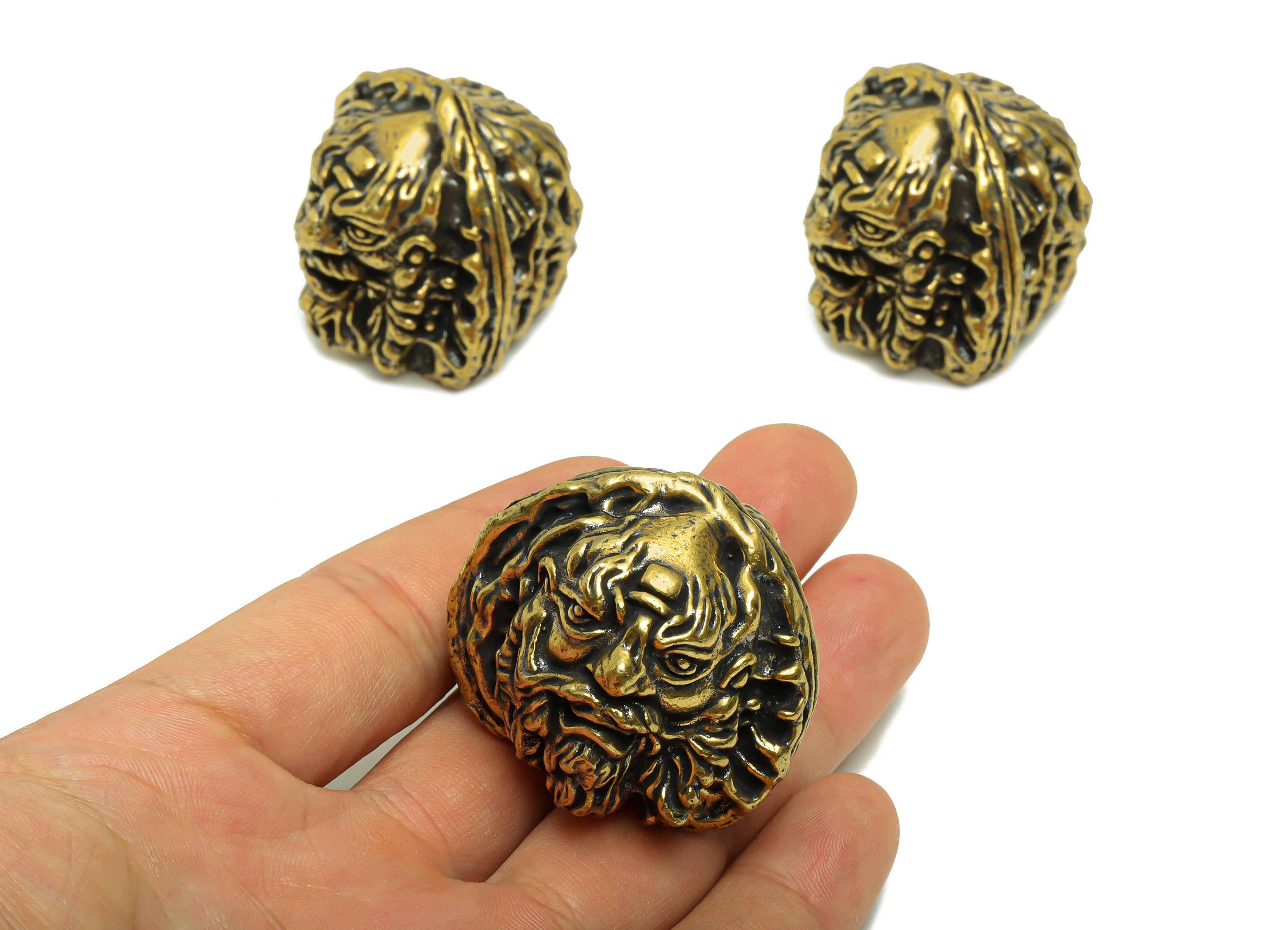 Brass Walnut Charm - Raw Brass Walnut Charms - Walnut Figure - Antique Looking Pendant - Portrait Solid Walnut - 36.38x41.79x38.56mm-PP8715 - DOMEDBAZAAR