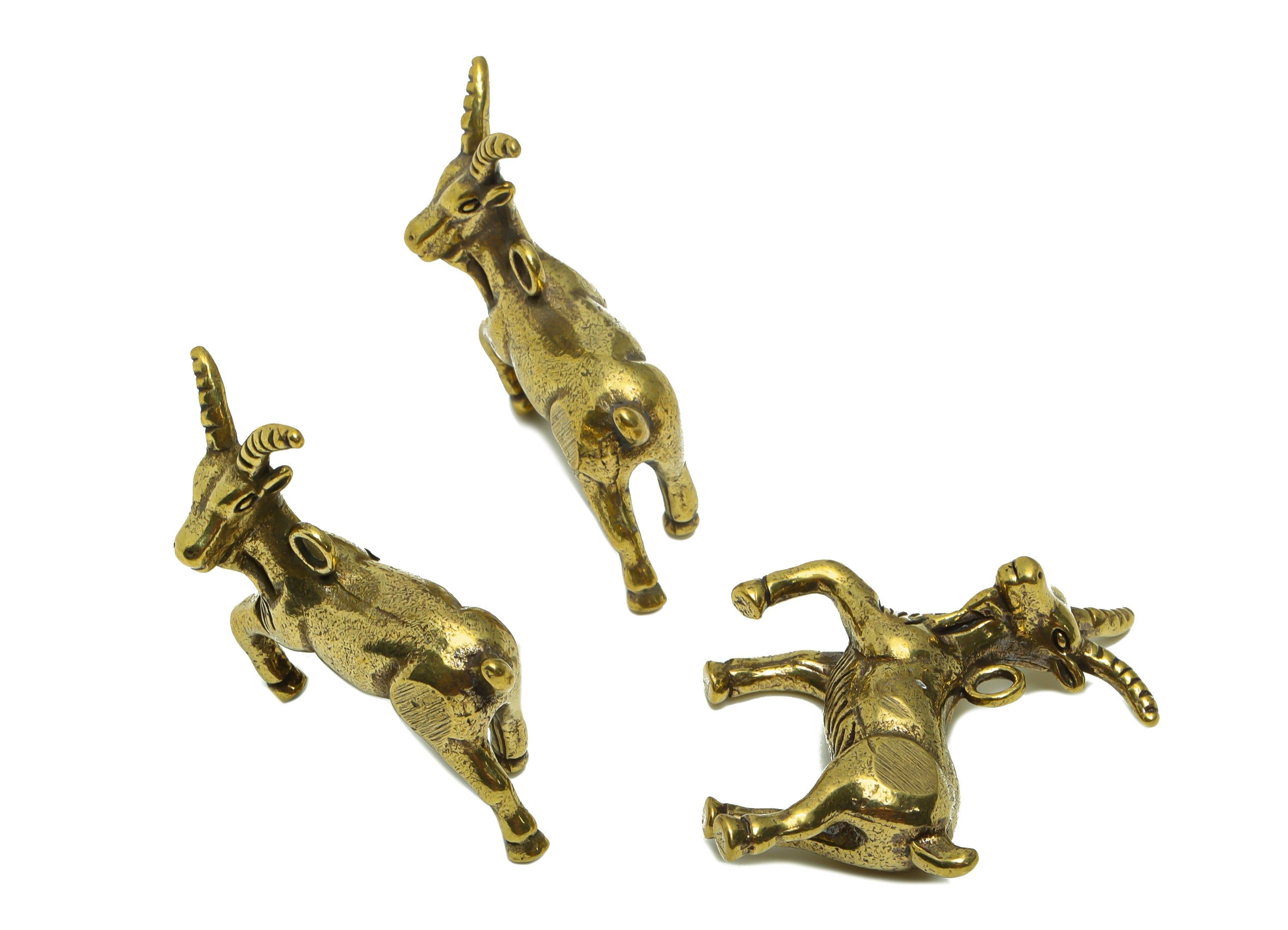 Brass Antelope Charm - Raw Brass Antelope Earring Charms - Antique Looking Pendant - Antelope Figure - Goat Charms - 27x33.89x10mm - PP8784 - DOMEDBAZAAR