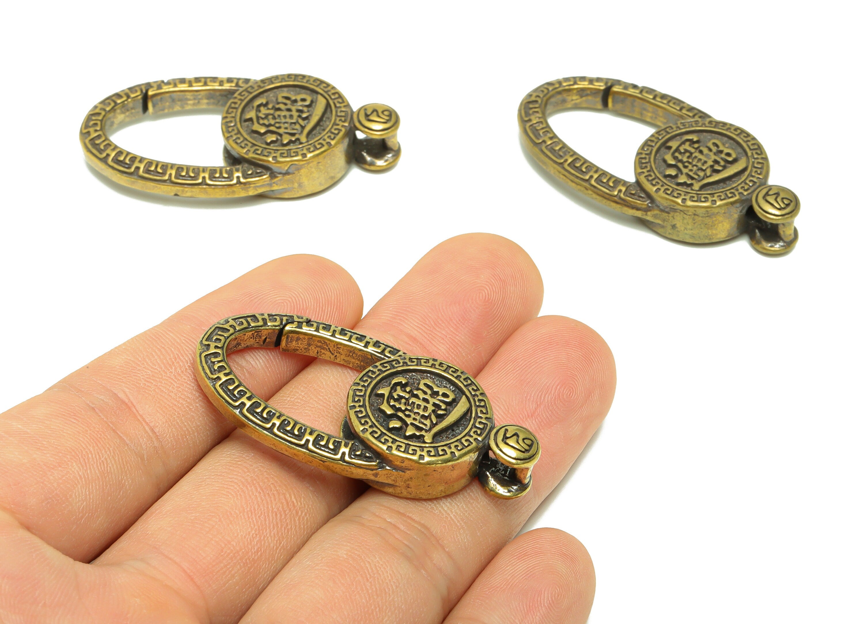 Brass Claw Clasps - Raw Brass Claw Clasps - Keyring Clasp Figure - Antique Looking Clasp - Key Holder Clasp - 45.74x24.14x9.1mm - PP8721 - DOMEDBAZAAR