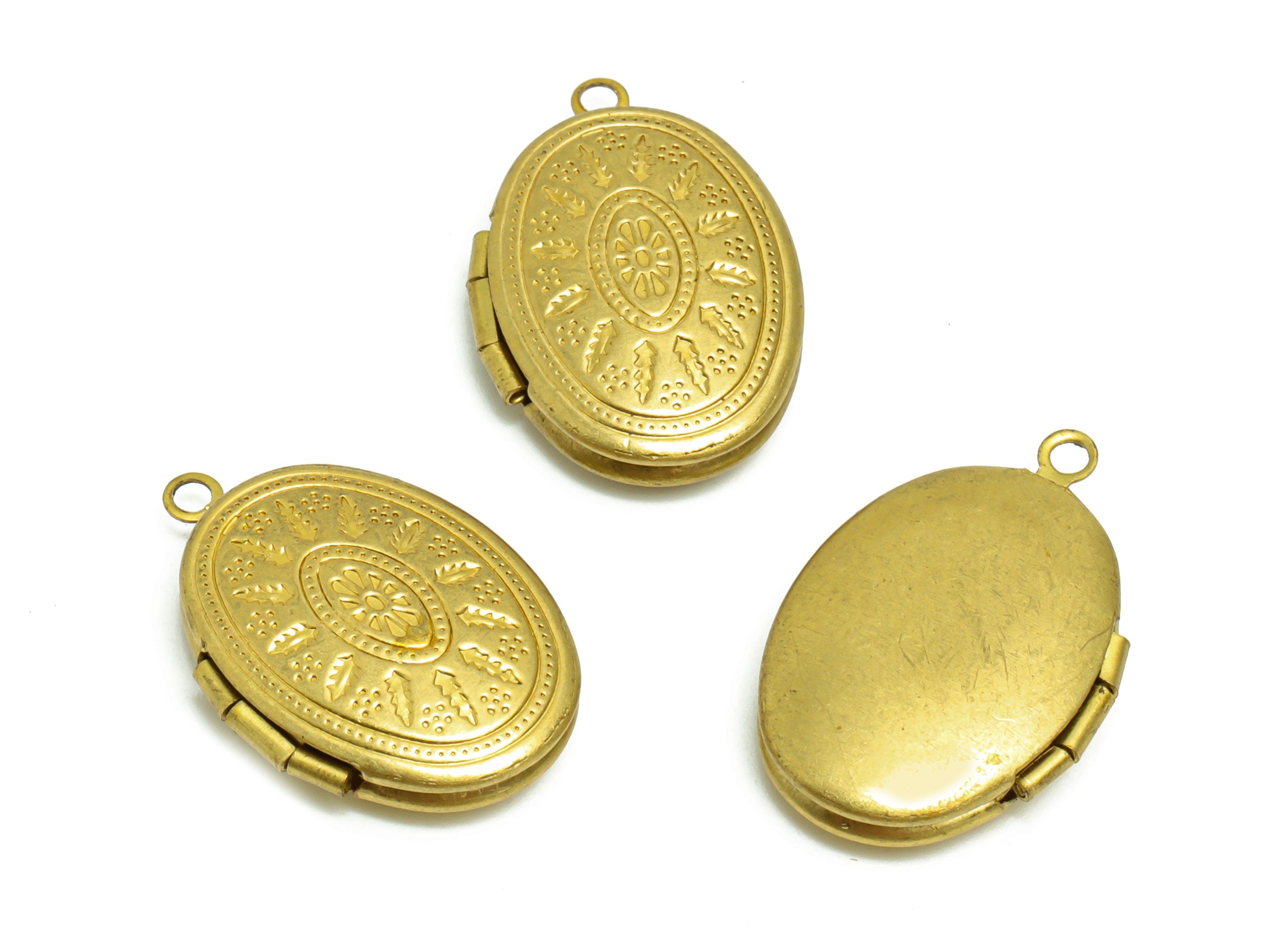 Brass Oval Locket Charm - Raw Brass Pattern Locket Charms - Antique Looking Locket - Vintage Looking Locket- 23.66x15.72x5.58mm - PP8933 - DOMEDBAZAAR