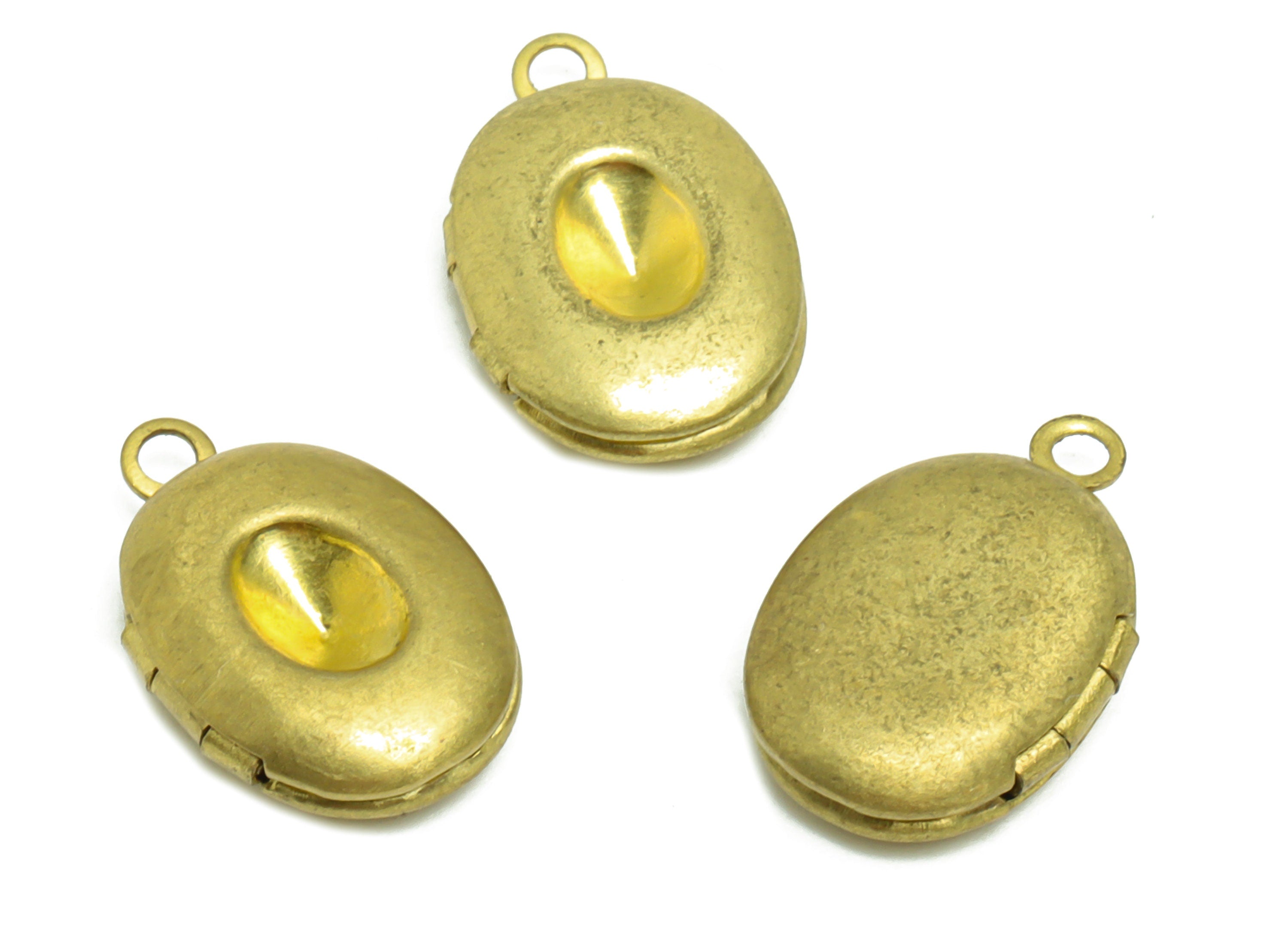 Brass Oval Locket Charm - Raw Brass Oval Locket Charms - Antique Looking Locket - Vintage Looking Locket - 15.35x9.98x3.63mm - PP8943 - DOMEDBAZAAR