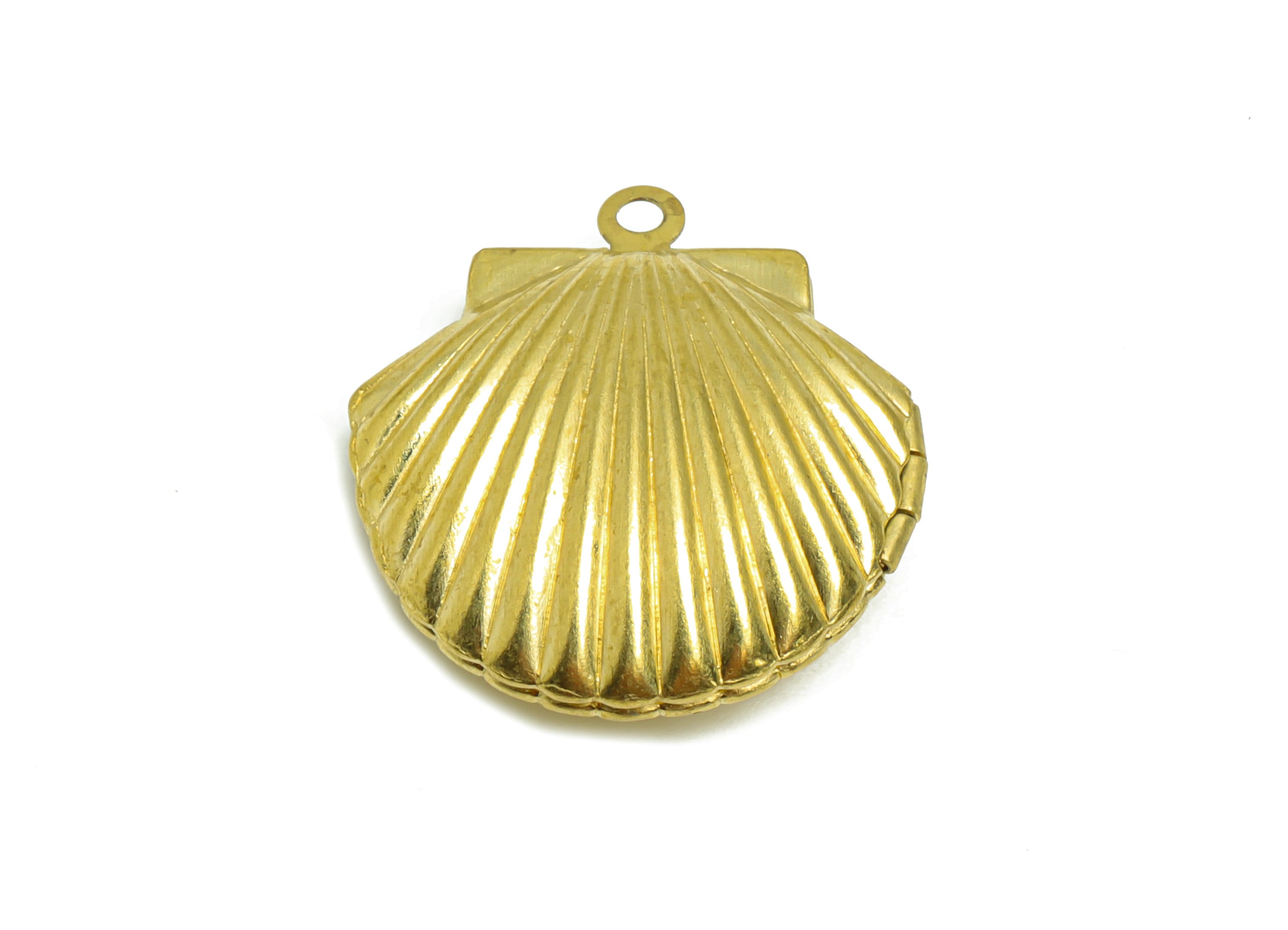 Brass Shell Locket Charm - Raw Brass Shell Locket Charms - Antique Vintage Looking Locket - Marine Locket Charm - 23x22x8mm - PP8918 - DOMEDBAZAAR