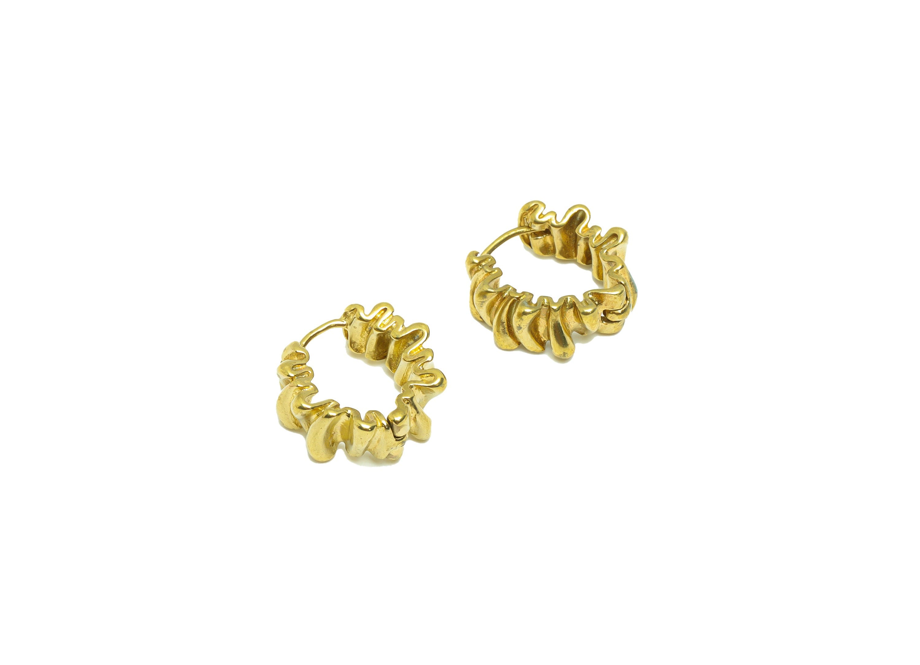 Crumpled Hoop Earring - Brass Huggies with Open Ring - Brass Clasp Chunky Earring - Wavy Creased Earring Hoop Clasp - 15.59x17.6x6mm- PP8661 - DOMEDBAZAAR