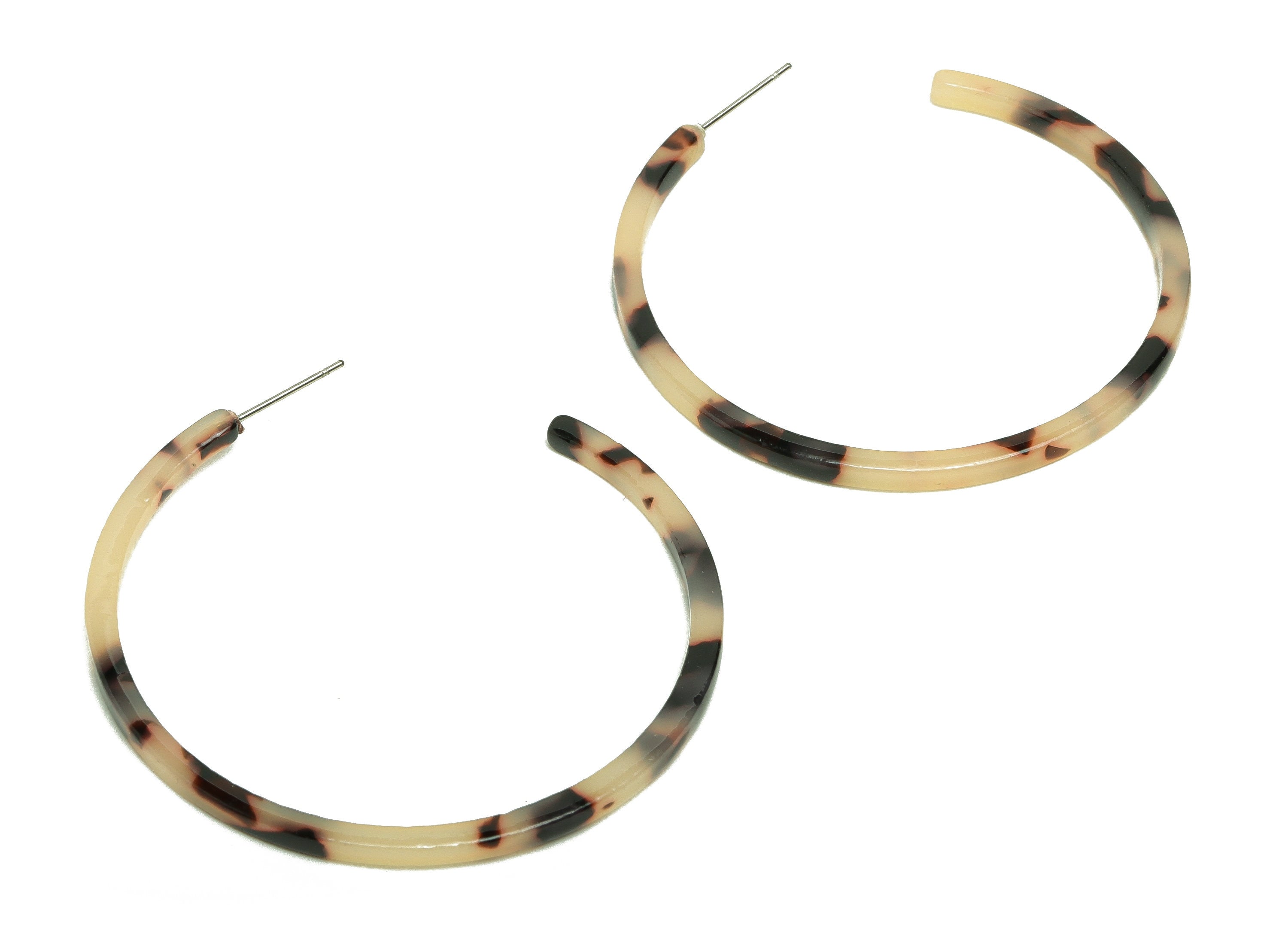 Open Hoop Earrings Stud - Blonde Tortoise Shell Earring- Acetate Round Earring Post - Open Hoop - Color Code: A07 - 52x52x2.5mm - AC2643-A07 - DOMEDBAZAAR
