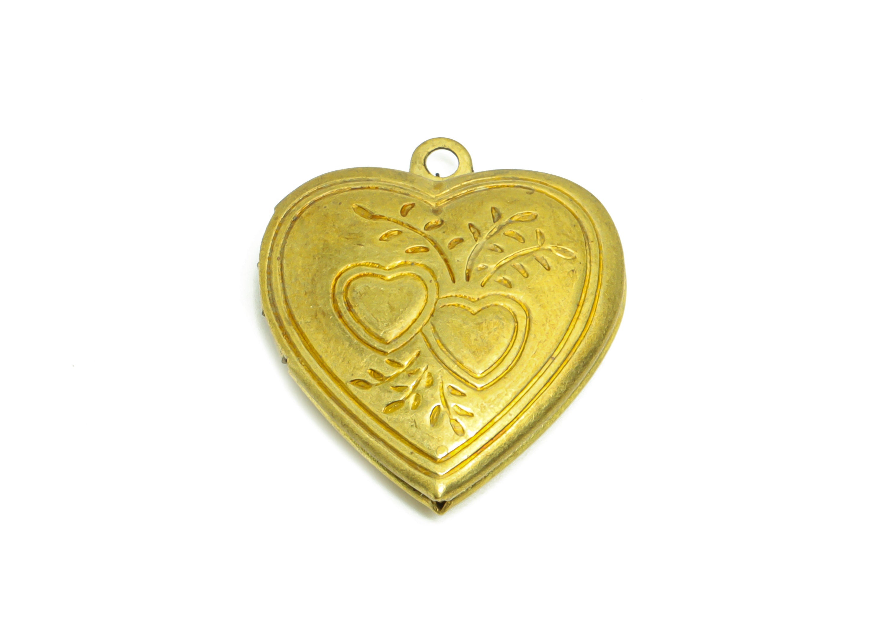 Brass Heart Locket Charm - Raw Brass Engraved- Antique Vintage - Antique Looking Locket - Vintage Looking Locket- 23x20x5mm - PP8939 - DOMEDBAZAAR