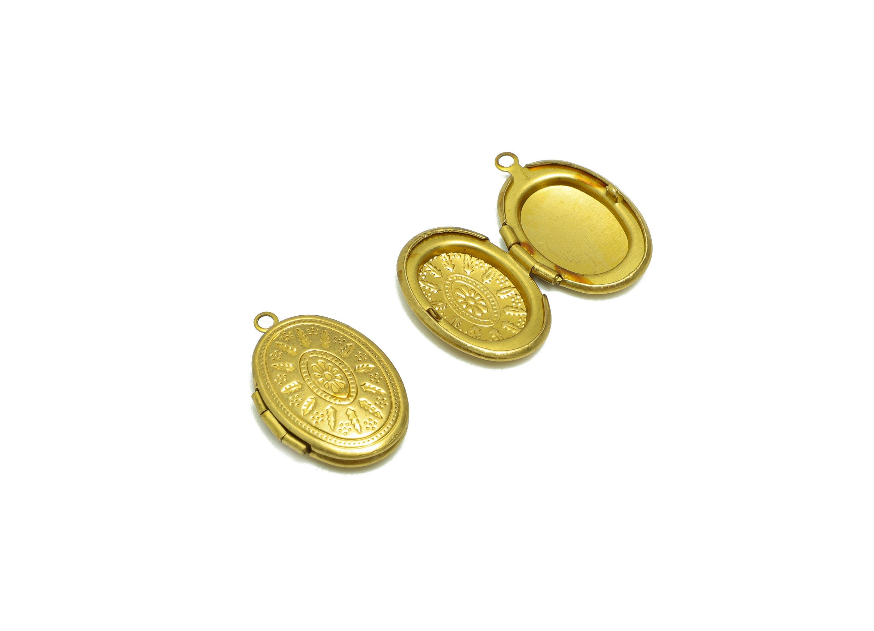 Brass Oval Locket Charm - Raw Brass Pattern Locket Charms - Antique Looking Locket - Vintage Looking Locket- 23.66x15.72x5.58mm - PP8933 - DOMEDBAZAAR