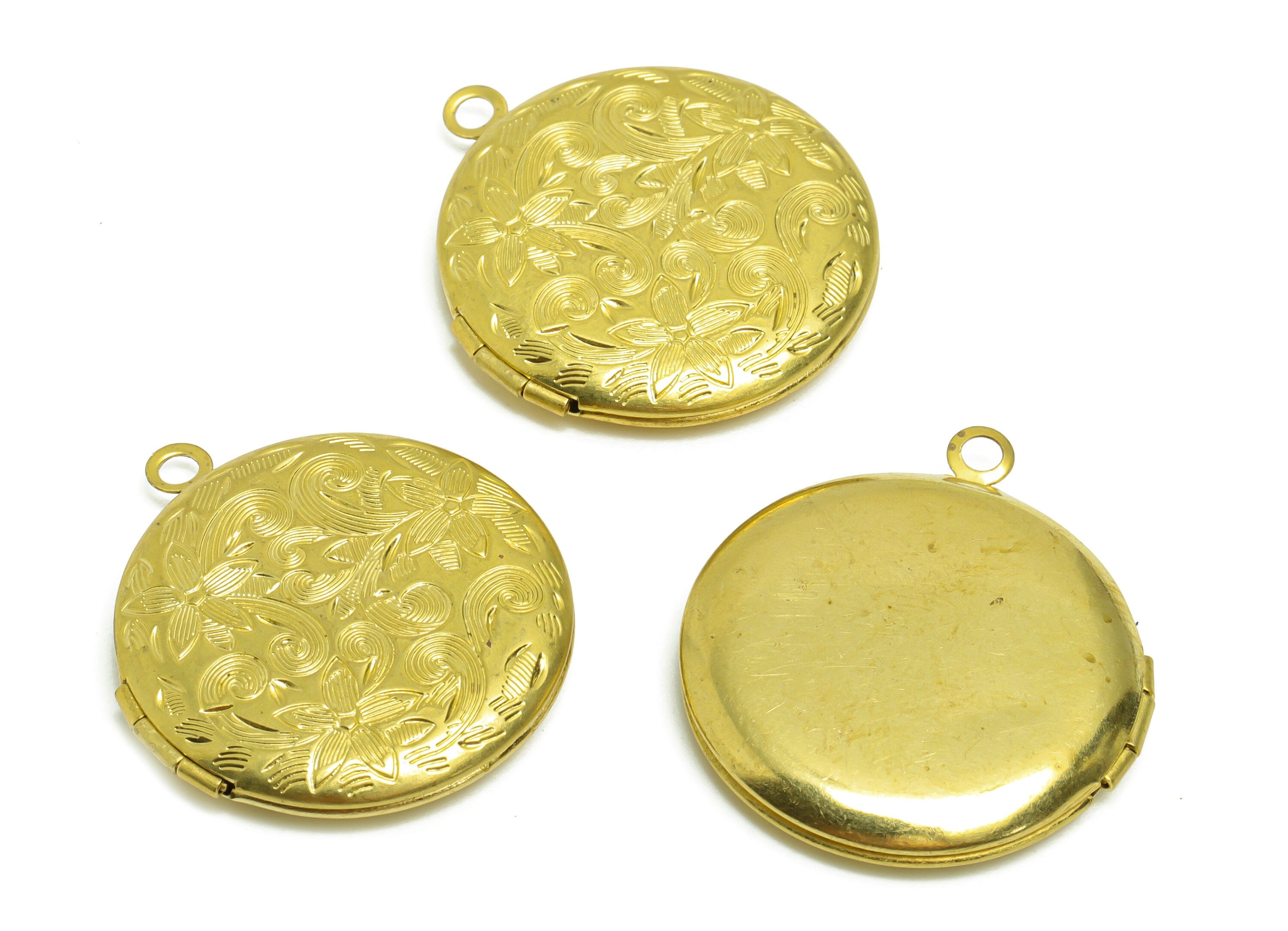 Brass Round Locket Charm - Raw Brass Pattern Circle Locket Charms - Antique Looking Locket - Vintage Looking Locket - 30.8x27.6x5mm - PP8928 - DOMEDBAZAAR