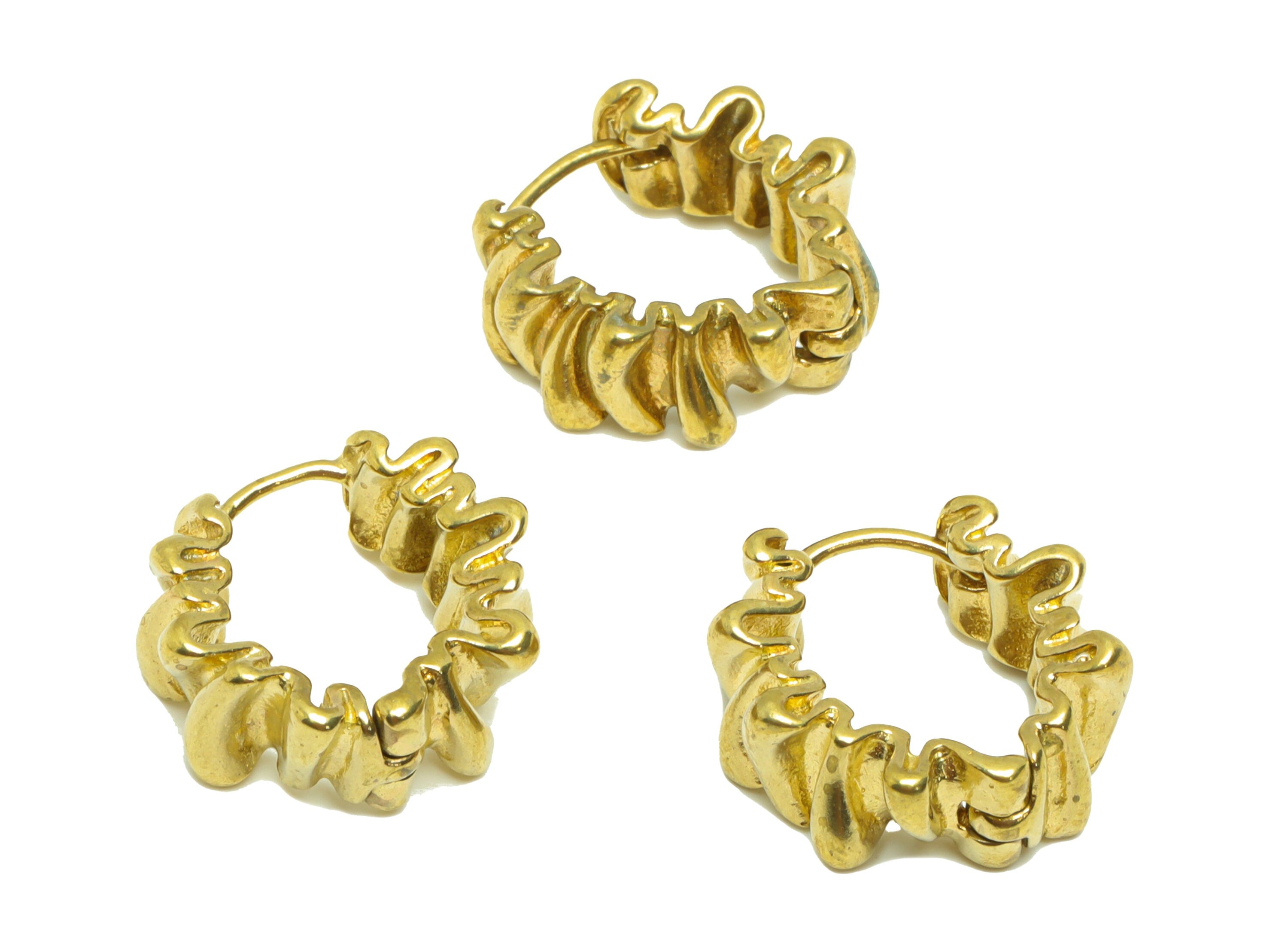 Crumpled Hoop Earring - Brass Huggies with Open Ring - Brass Clasp Chunky Earring - Wavy Creased Earring Hoop Clasp - 15.59x17.6x6mm- PP8661 - DOMEDBAZAAR