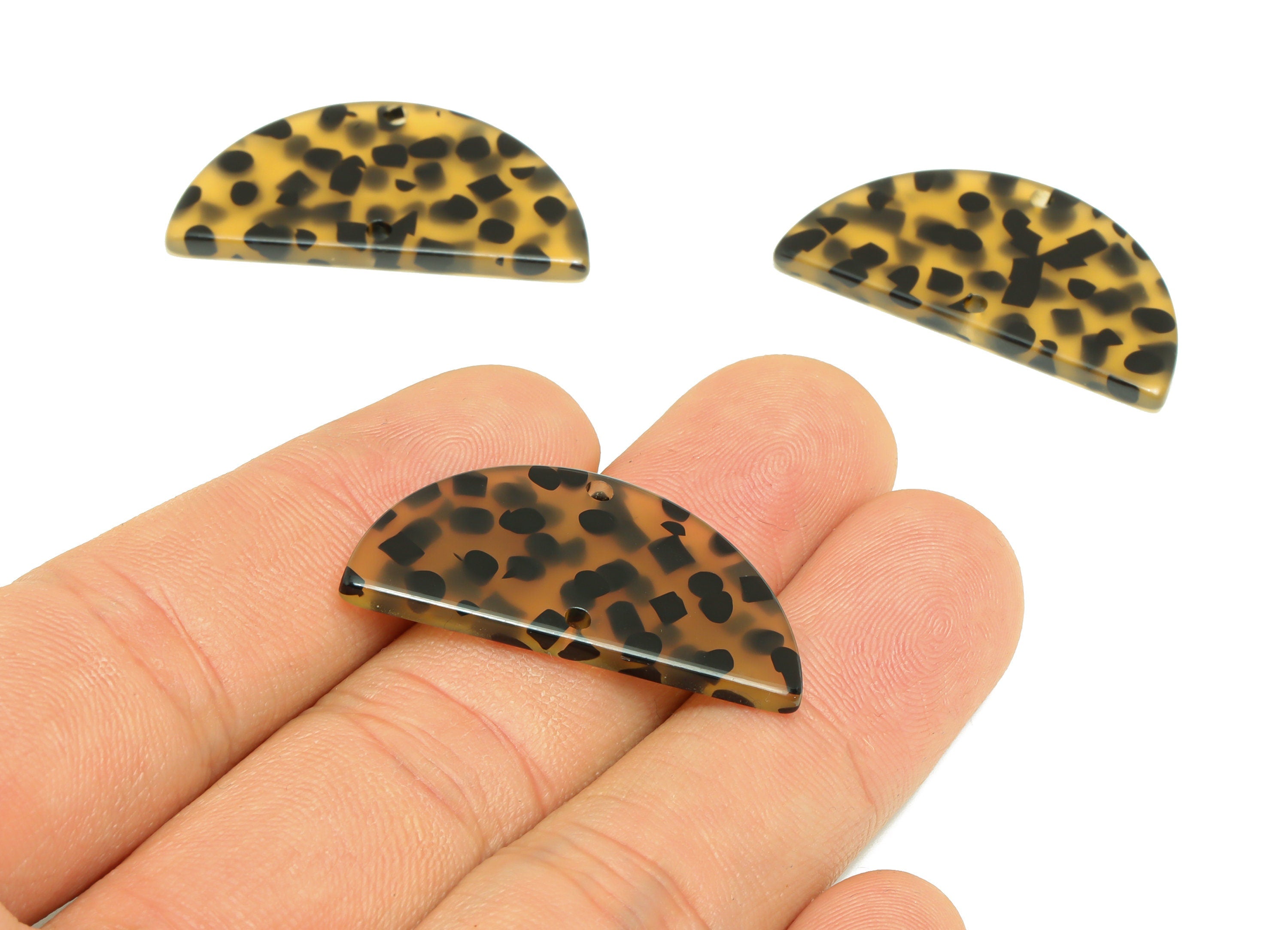 Acetate Semi Circle Connectors Charms - 2 Holes Half Moon Earrings - Tortoise Shell Earring - Color Code:A980- 33x16x2mm - AC2619-A980 - DOMEDBAZAAR