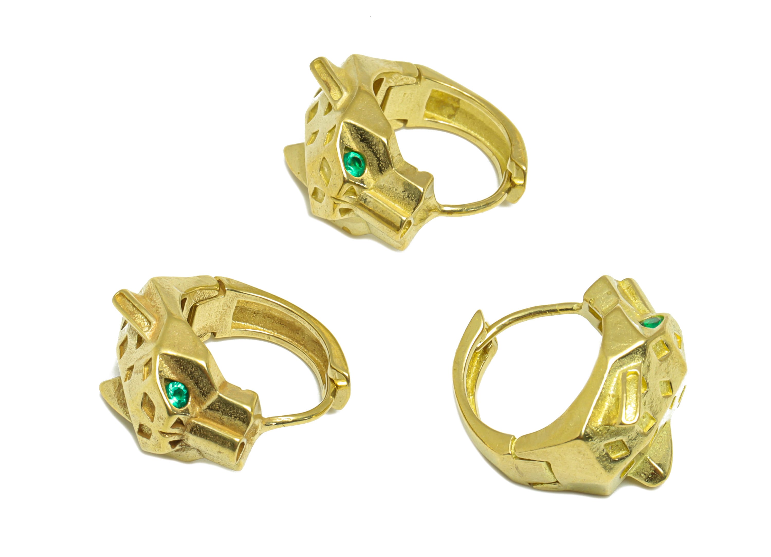 Brass Huggie Hoop Earring - Brass Wolf Clasp Hoop Earring - Wavy Dog Hoop Earring - Green Zircon Hoop Earring - 16x14x4mm - PP9005 - DOMEDBAZAAR