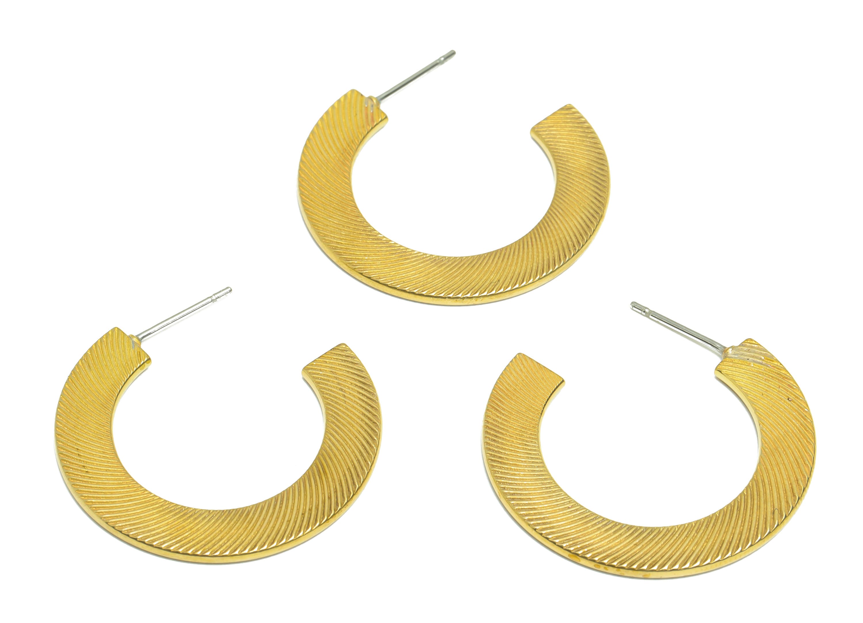 Brass Textured C Hoop Earring - Raw Brass C Hoop Earring - Brass Textured Wire Hoop Earring - Brass Open Hoop Earring - 31x29x1mm - PP9461 - DOMEDBAZAAR