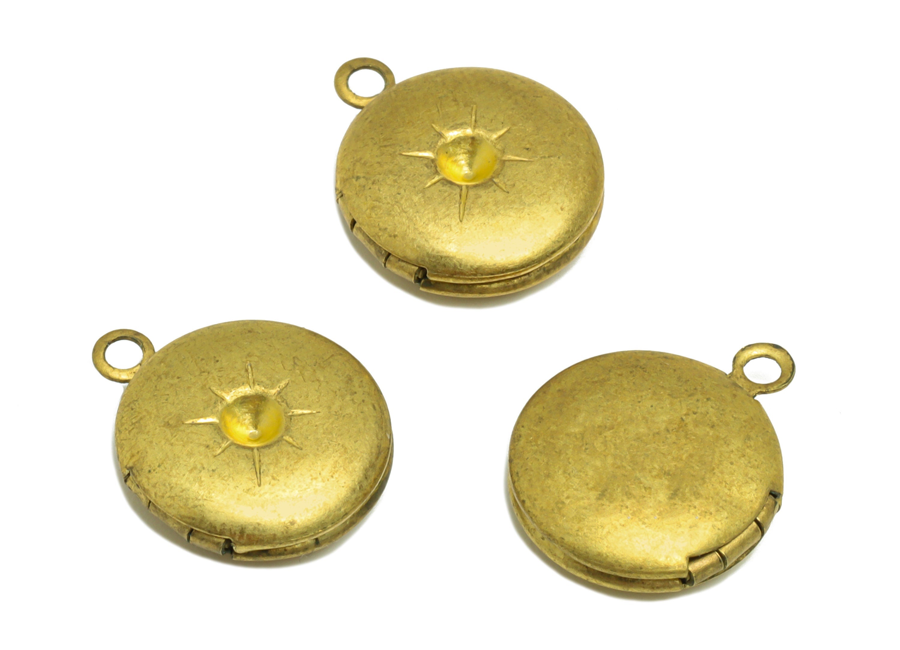 Brass Round Locket Charm - Raw Brass Sun Circle Locket Charms - Antique Looking Locket - Vintage Looking Locket - 16.06x13x3.98mm - PP8946 - DOMEDBAZAAR