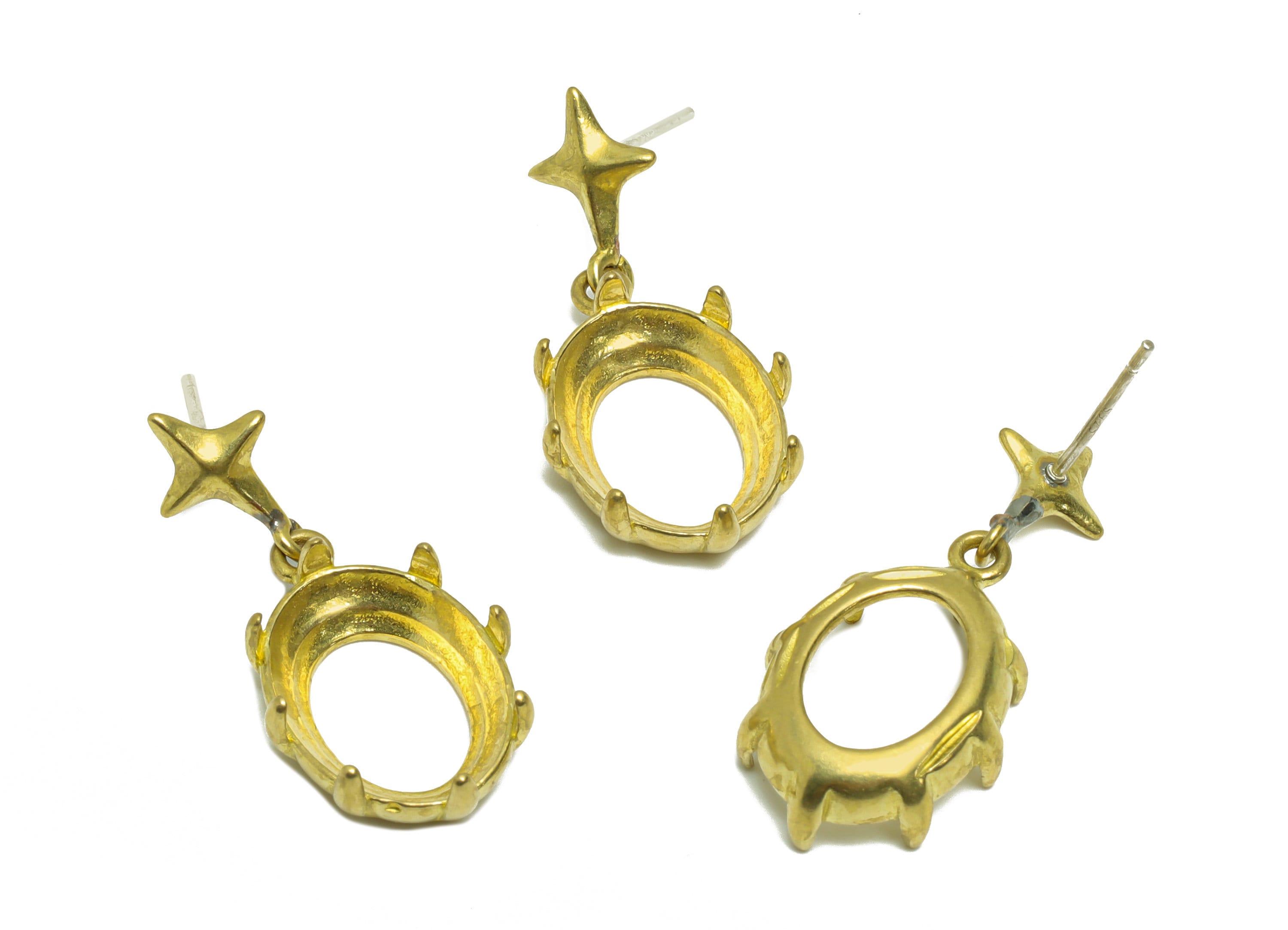 Brass Crystal Setting Dangle Earring - Brass Gemstone Frame Earring Stud - Brass Vintage Frame Star Earring Stud - 29x13.69x1.2mm - PP9439 - DOMEDBAZAAR